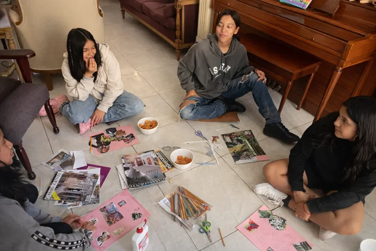 ChatGPT Image 11 mar 2026, 06_51_40 p.m.